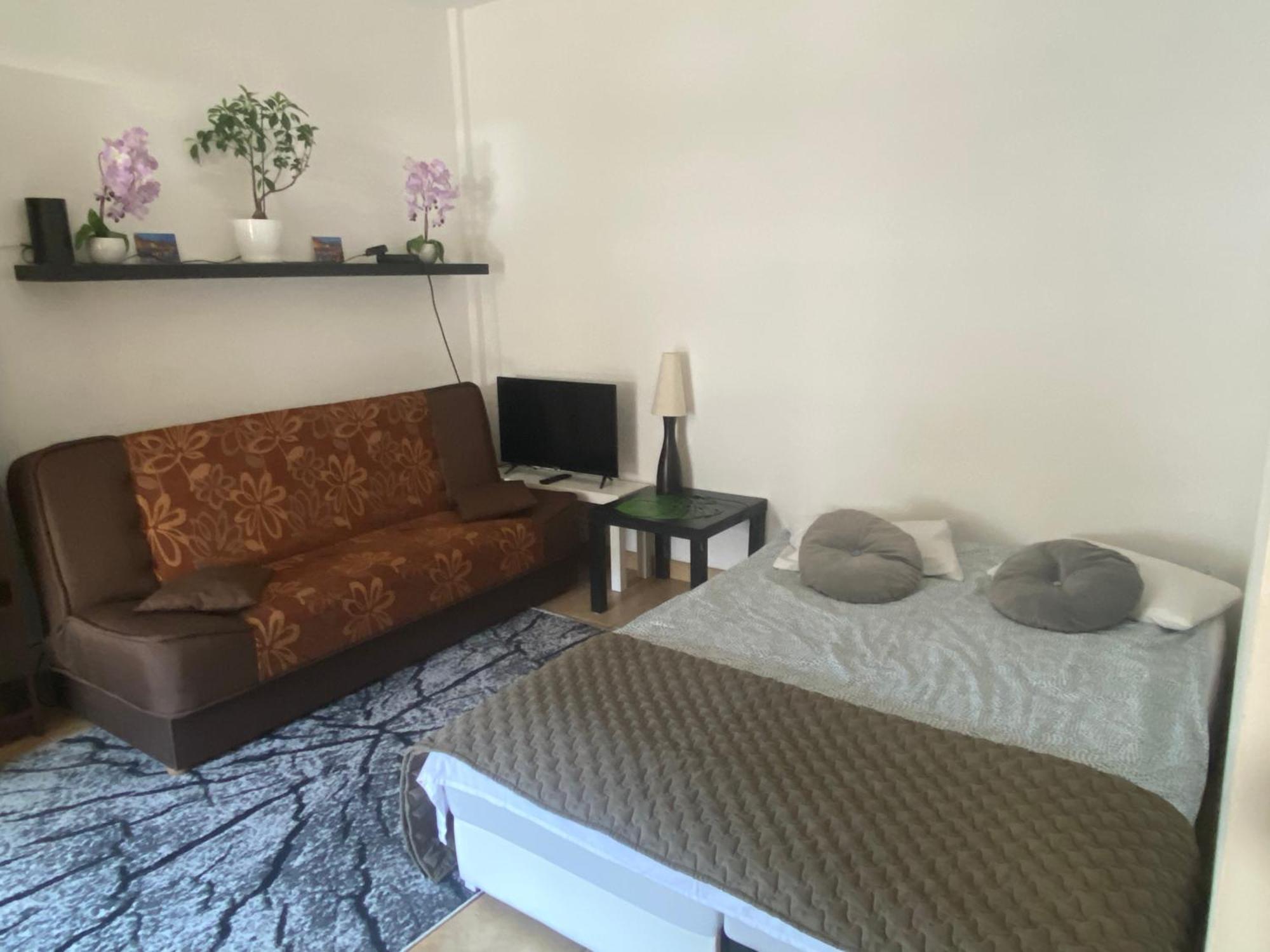 Komfortowy Apartament: Pet-Friendly Old Town Retreat near Park Praski Warsaw Exterior photo